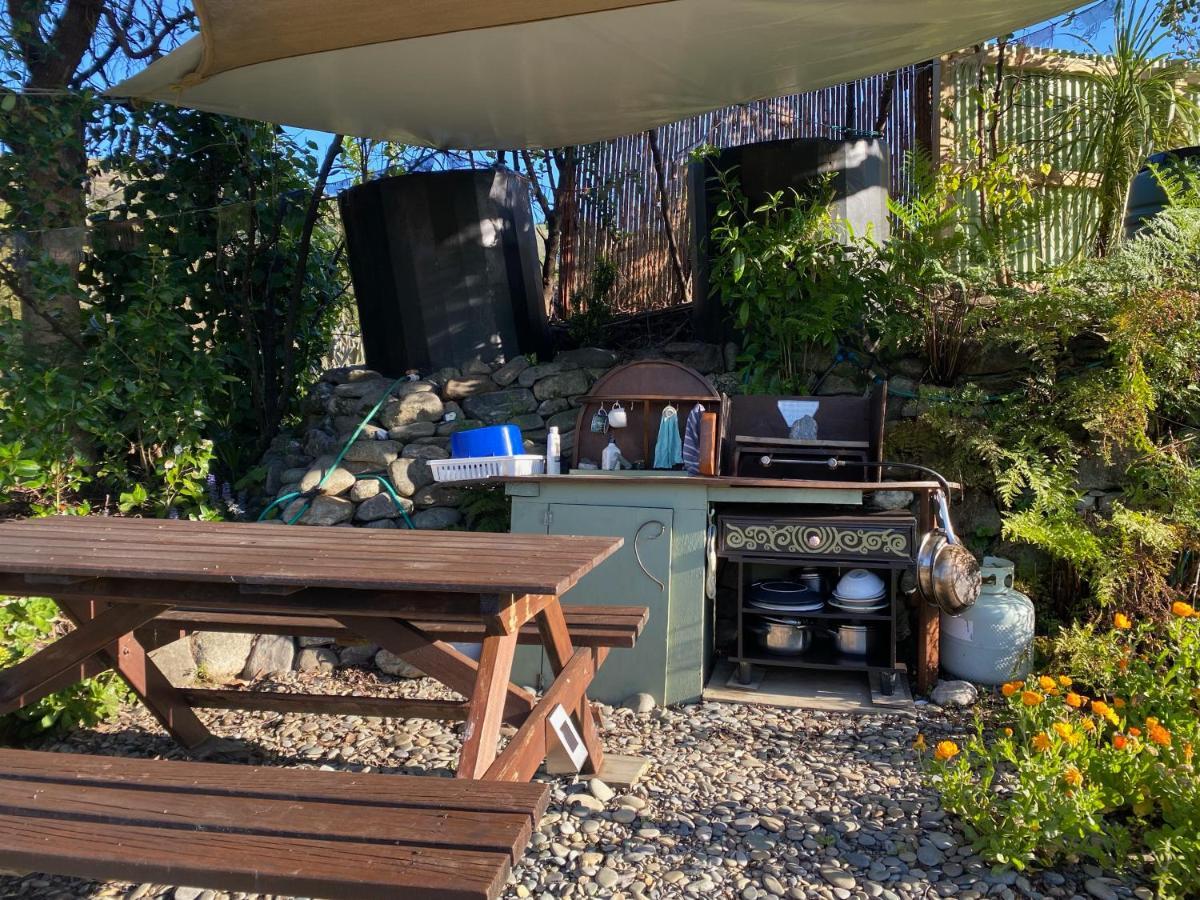 Hotel Omarama Oasis - Permaculture Glamping Pohara Zewnętrze zdjęcie