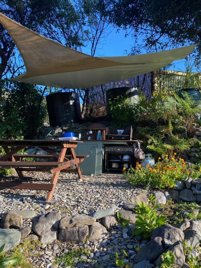 Hotel Omarama Oasis - Permaculture Glamping Pohara Zewnętrze zdjęcie