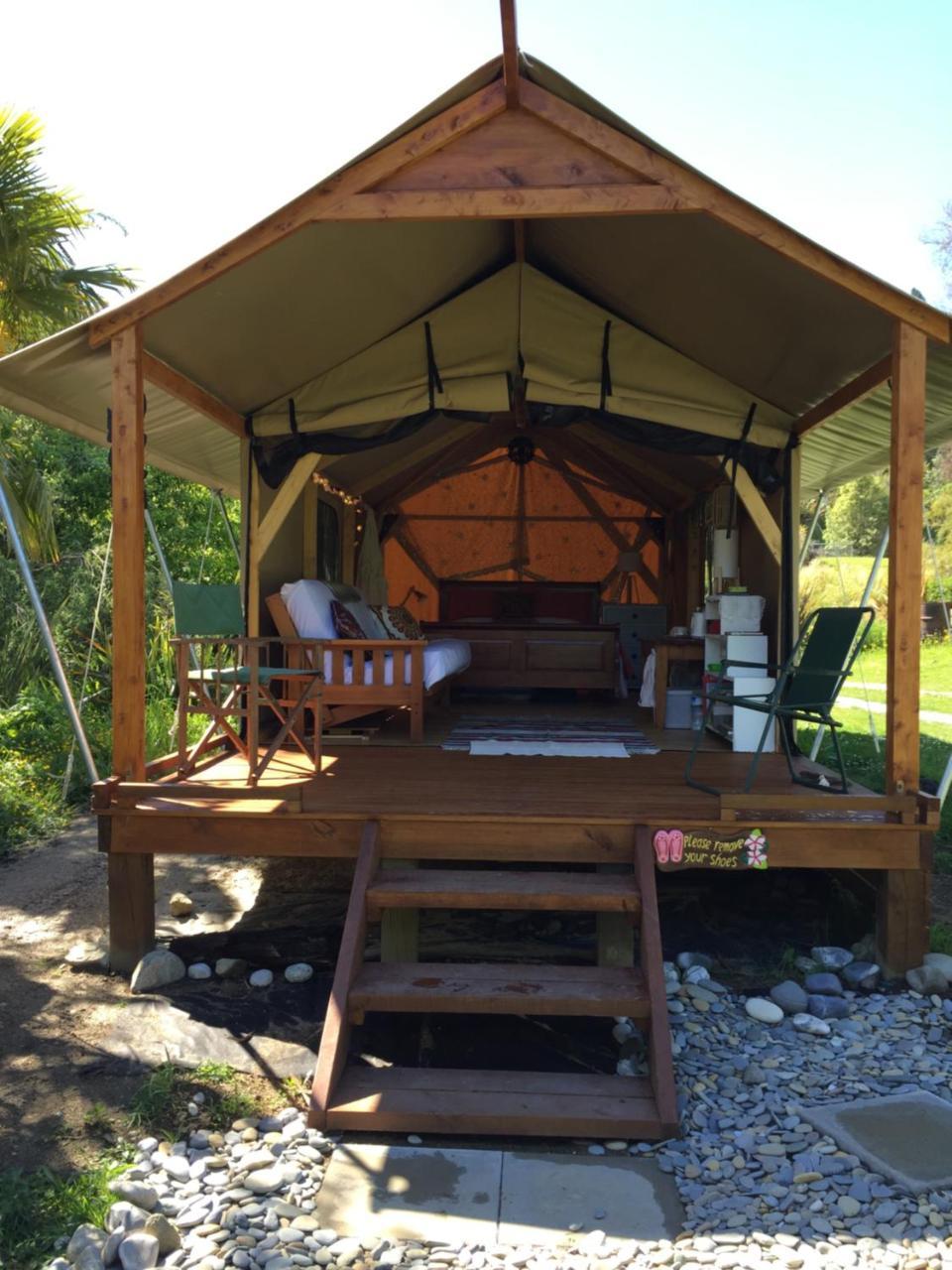Hotel Omarama Oasis - Permaculture Glamping Pohara Zewnętrze zdjęcie
