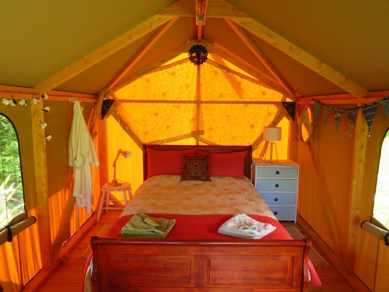 Hotel Omarama Oasis - Permaculture Glamping Pohara Zewnętrze zdjęcie